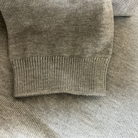 2/$75💥- SWEATER | Women’s Calvin Klein sweater size small - Picture 6 of 12